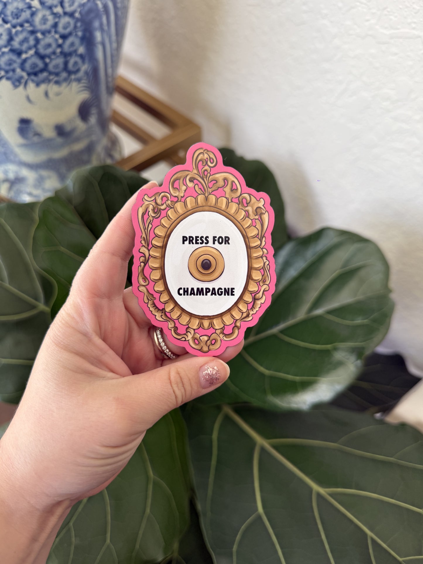 Press for Champagne Magnet